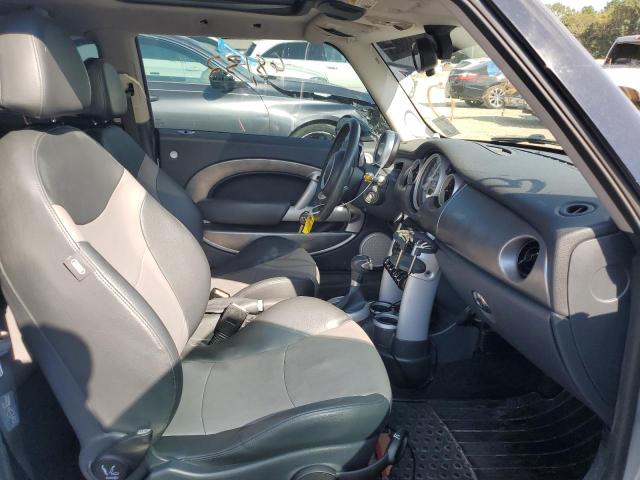 Photo 5 from auction – 2006 MINI COOPER S with VIN WMWRE33566TJ36848