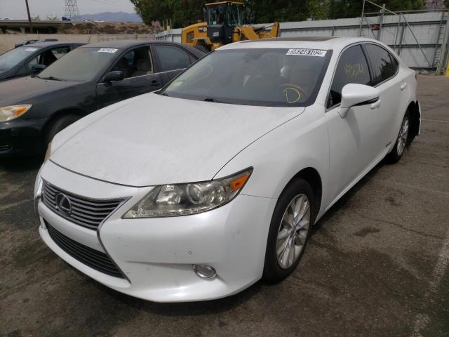 Photo 2 from auction – 2013 LEXUS ES 300H with VIN JTHBW1GG1D2009248
