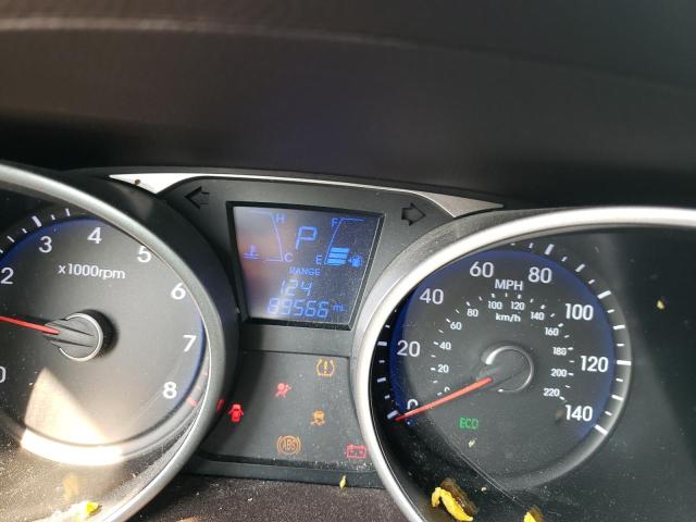 Photo 8 from auction – 2012 HYUNDAI TUCSON GLS with VIN KM8JUCAC9CU539096