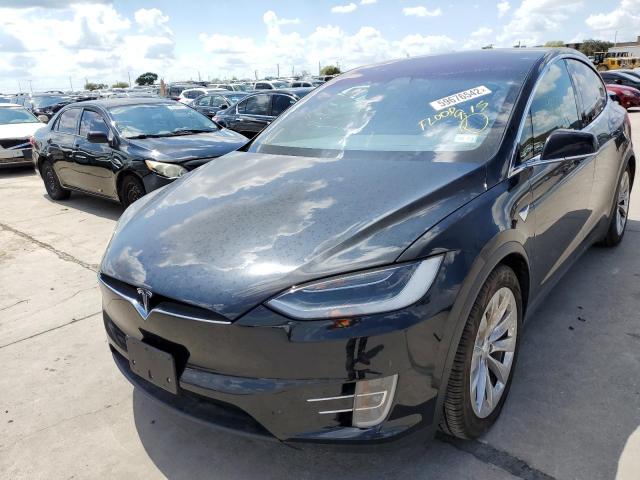 Photo 2 from auction – 2017 TESLA MODEL X with VIN 5YJXCBE21HF044422