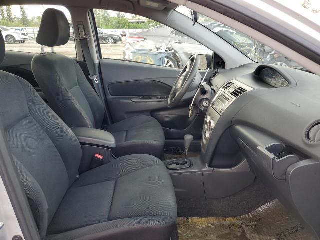 Photo 5 from auction – 2012 TOYOTA YARIS with VIN JTDBT4K35CL024649