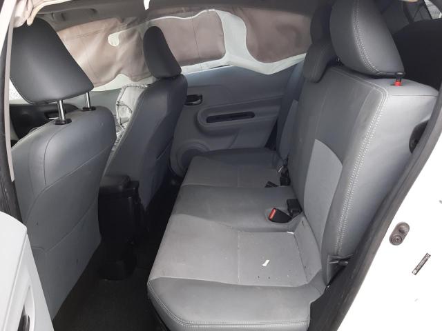 Photo 6 from auction – 2013 TOYOTA PRIUS C with VIN JTDKDTB33D1054740