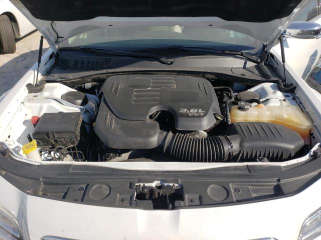 Photo 7 from auction – 2014 CHRYSLER 300C with VIN 2C3CCAKG0EH308667