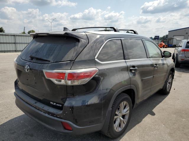 Photo 4 from auction – 2015 TOYOTA HIGHLANDER with VIN 5TDJKRFH7FS115734
