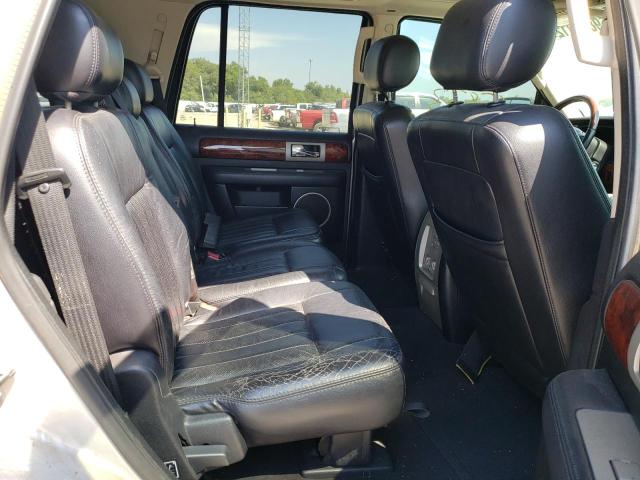 Photo 6 from auction – 2003 LINCOLN NAVIGATOR with VIN 5LMFU28R73LJ46842