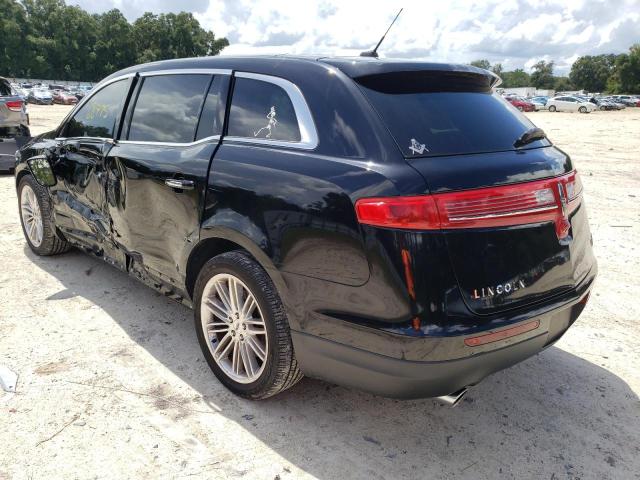 Photo 3 from auction – 2017 LINCOLN MKT with VIN 2LMHJ5AT9HBL00586