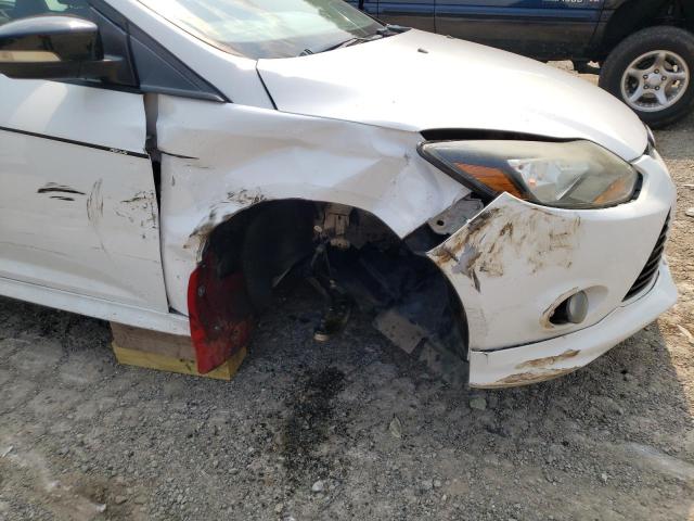 Photo 9 from auction – 2014 FORD FOCUS SE with VIN 1FADP3K21EL136551