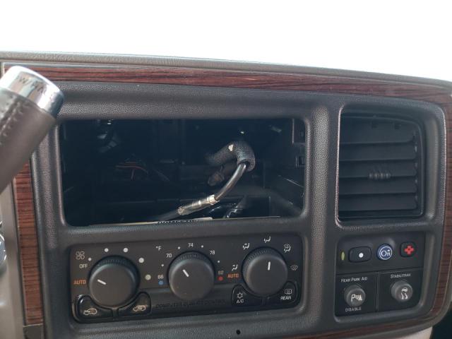 Photo 9 from auction – 2002 CADILLAC ESCALADE E with VIN 3GYEK63N32G269483