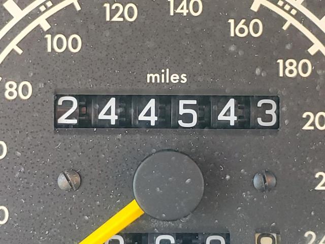Photo 8 from auction – 1992 MERCEDES-BENZ 300 E with VIN WDBEA30D6NB589119