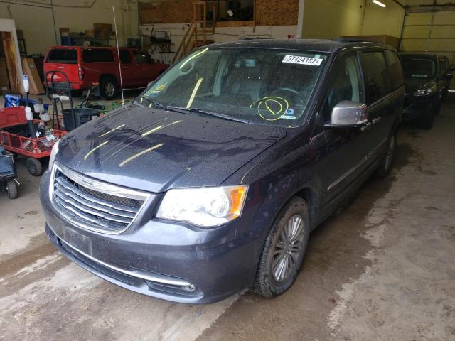 Photo 2 from auction – 2014 CHRYSLER TOWN & COU with VIN 2C4RC1CGXER467422