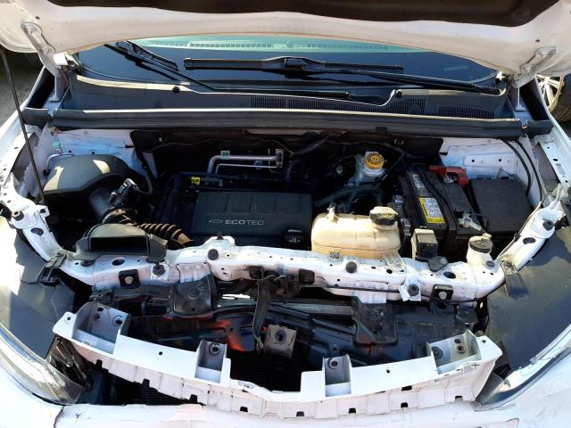 Photo 7 from auction – 2020 CHEVROLET TRAX LS with VIN 3GNCJKSB7LL120462
