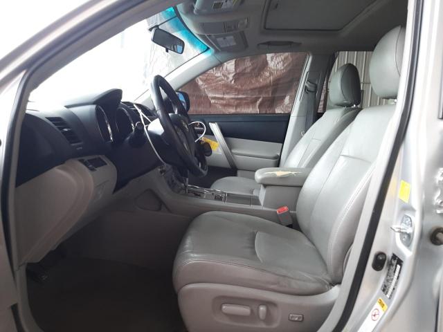 Photo 5 from auction – 2010 TOYOTA HIGHLANDER with VIN 5TDKK3EH8AS017419