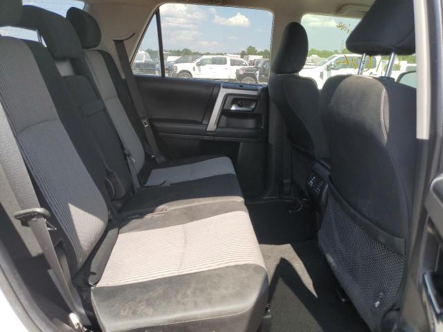 Photo 6 from auction – 2020 TOYOTA 4RUNNER SR with VIN JTEZU5JR8L5225694