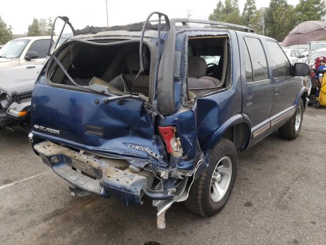 Photo 4 from auction – 2000 CHEVROLET BLAZER with VIN 1GNCS13WXY2355665