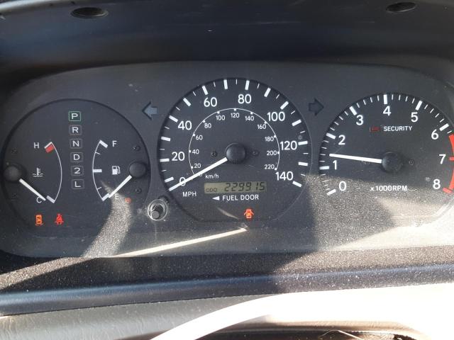 Photo 8 from auction – 2001 TOYOTA CAMRY LE with VIN 4T1BF28K11U131114