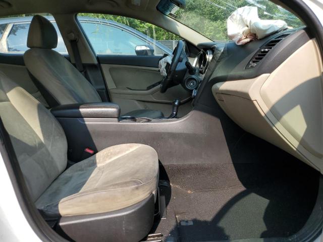 Photo 5 from auction – 2015 KIA OPTIMA LX with VIN KNAGM4A74F5646401