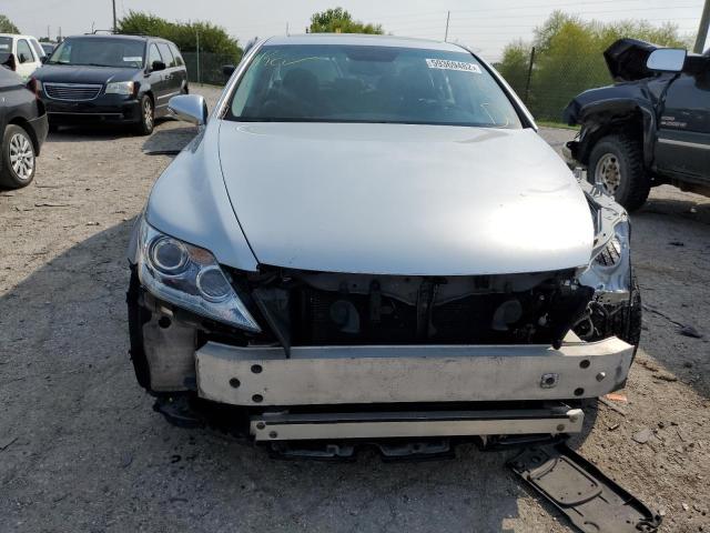 Photo 9 from auction – 2012 LEXUS LS 460 with VIN JTHCL5EF3C5014365