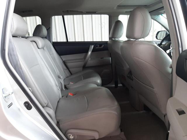 Photo 6 from auction – 2010 TOYOTA HIGHLANDER with VIN 5TDKK3EH8AS017419