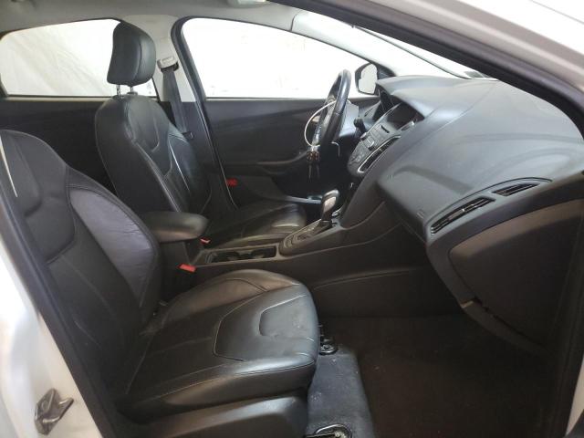 Photo 5 from auction – 2016 FORD FOCUS SE with VIN 1FADP3K22GL222843