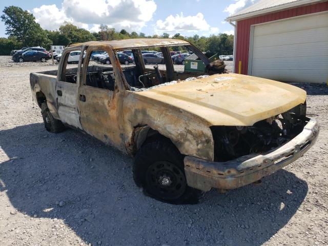 CHEVROLET SILVERADO 2003 with VIN 1GCGK13U03F234508 - Photo from auction