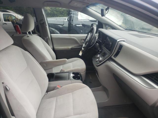 Photo 5 from auction – 2015 TOYOTA SIENNA LE with VIN 5TDKK3DC7FS671003