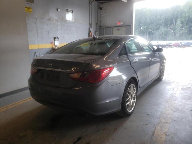 Photo 4 from auction – 2011 HYUNDAI SONATA SE with VIN 5NPEC4AB5BH317640