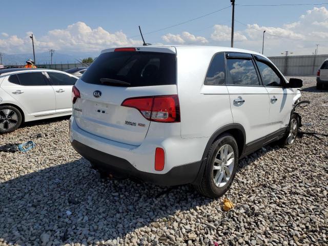 Photo 4 from auction – 2015 KIA SORENTO LX with VIN 5XYKTCA63FG582683