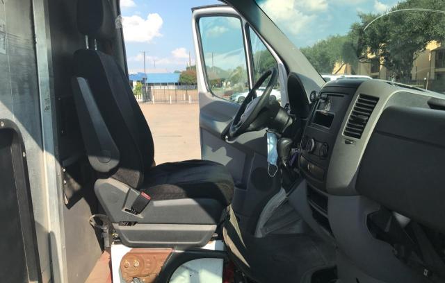 Photo 5 from auction – 2011 MERCEDES-BENZ SPRINTER 2 with VIN WD3PE8CB5B5587940