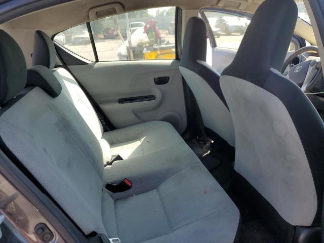 Photo 6 from auction – 2014 TOYOTA PRIUS C with VIN JTDKDTB38E1083684