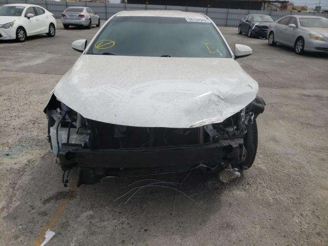 Photo 9 from auction – 2016 TOYOTA CAMRY LE with VIN 4T1BF1FK7GU604357
