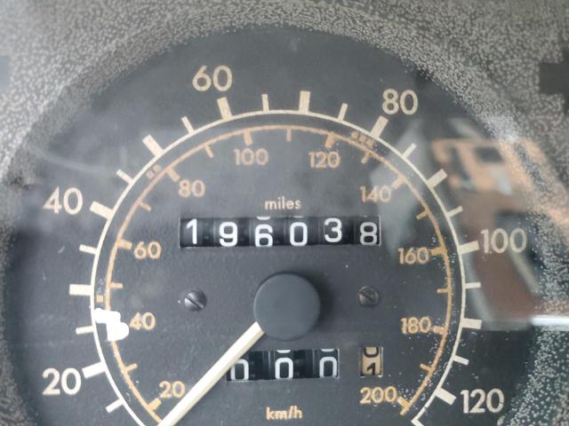 Photo 8 from auction – 1985 MERCEDES-BENZ 300 SD with VIN WDBCB20C4FA186348