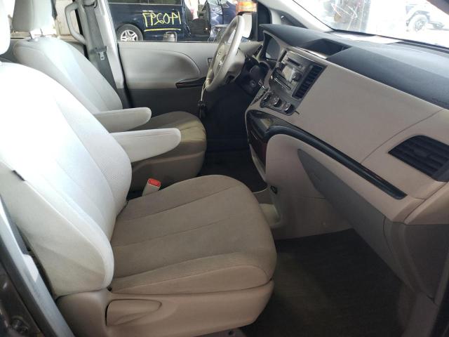 Photo 5 from auction – 2012 TOYOTA SIENNA with VIN 5TDZK3DC4CS266100
