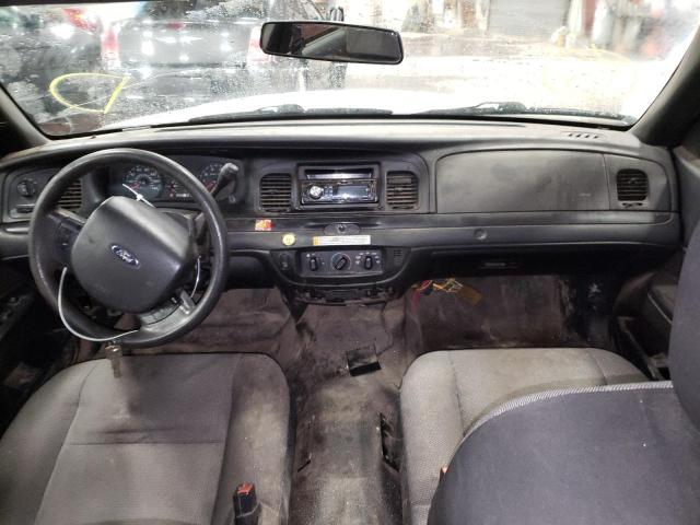 Photo 9 from auction – 2006 FORD CROWN VICT with VIN 2FAFP71W36X144904