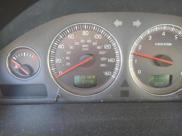 Photo 8 from auction – 2005 VOLVO S80 2.5T with VIN YV1TS592851393265