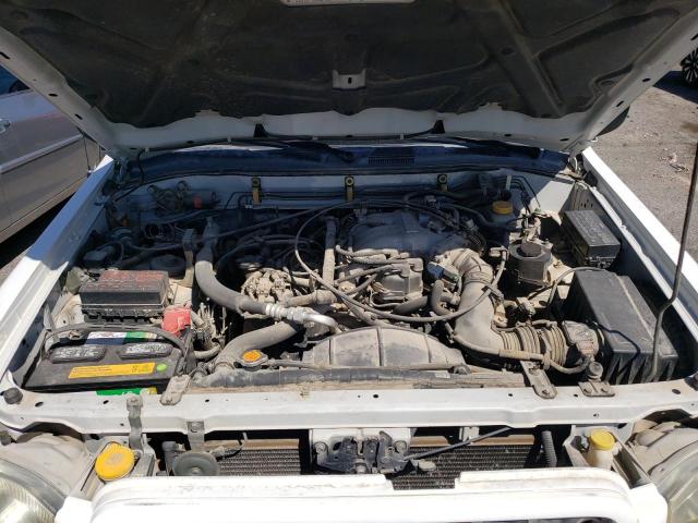 Photo 7 from auction – 2000 NISSAN PATHFINDER with VIN JN8AR07Y4YW398803