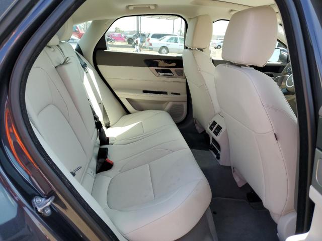 Photo 6 from auction – 2017 JAGUAR XF PREMIUM with VIN SAJBD4BN6HCY48473