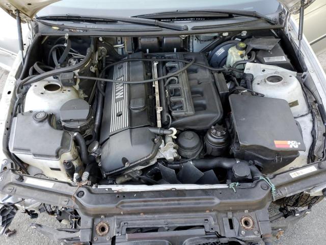 Photo 7 from auction – 2005 BMW 325 XI with VIN WBAEU33435PR16290
