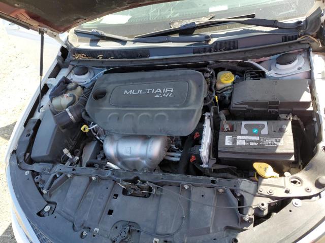 Photo 7 from auction – 2015 CHRYSLER 200 LIMITE with VIN 1C3CCCAB8FN739851