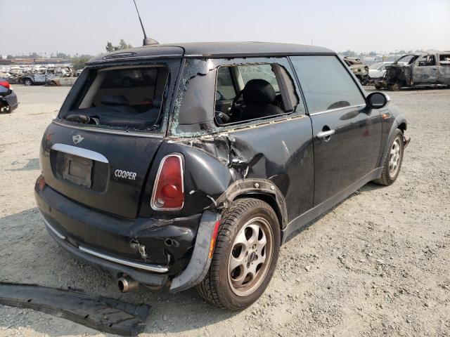 Photo 4 from auction – 2005 MINI COOPER with VIN WMWRC33505TK61929