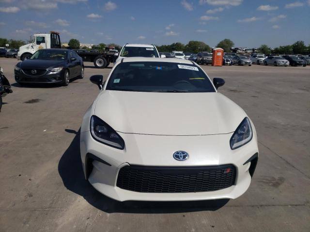 Photo 9 from auction – 2022 TOYOTA GR 86 with VIN JF1ZNBC18N8757087