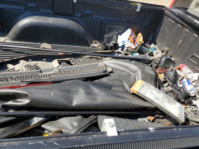 Photo 6 from auction – 2004 CHEVROLET SILVERADO with VIN 1GCEK14T14Z277770