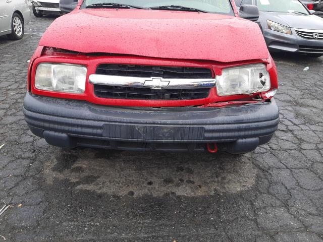 Photo 9 from auction – 2000 CHEVROLET TRACKER with VIN 2CNBJ13C4Y6919533