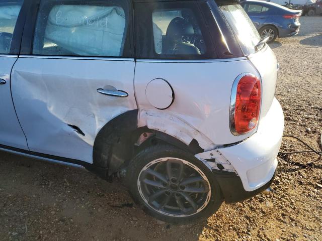 Photo 9 from auction – 2016 MINI COOPER S C with VIN WMWZC5C51GWU02701