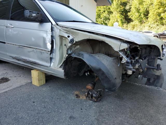 صورة رقم 9 من المزاد - 2005 BMW 325 XI مع VIN WBAEU33435PR16290