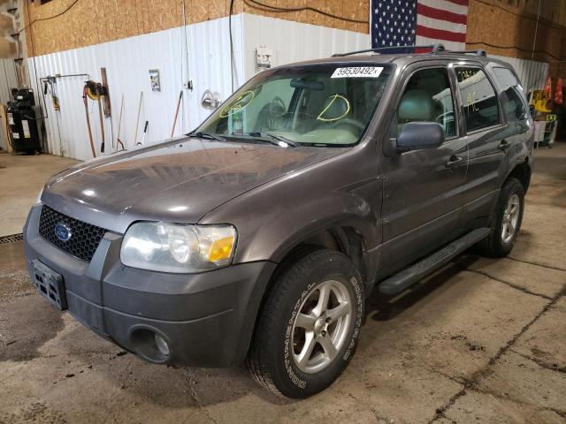 Photo 2 from auction – 2006 FORD ESCAPE XLT with VIN 1FMCU93186KB48481