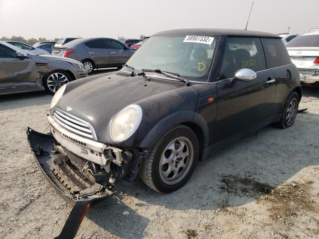 Photo 2 from auction – 2005 MINI COOPER with VIN WMWRC33505TK61929