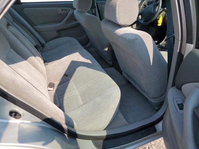 Photo 6 from auction – 2000 TOYOTA CAMRY with VIN 4T1BG22K8YU698470