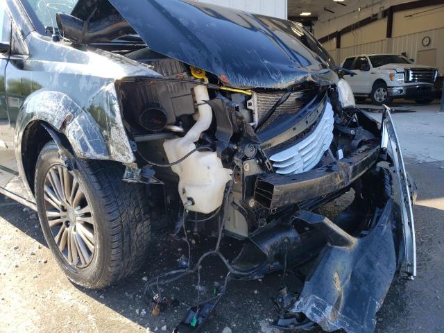 Photo 9 from auction – 2014 CHRYSLER TOWN & COU with VIN 2C4RC1CG3ER284928