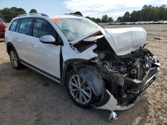 VOLKSWAGEN GOLF ALLTR 2017 with VIN 3VWH17AU1HM540862 - Photo from auction