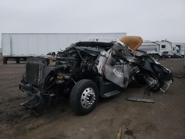Photo 2 from auction – 2015 FREIGHTLINER CASCADIA 1 with VIN 3AKJGLD5XFSGH5316